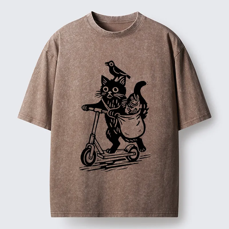 Tokyo-Tiger Cat Skateboarding Washed T-Shirt