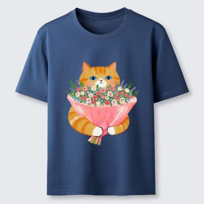 Tokyo-Tiger Cozy Cat Offering A Bouquet Classic T-Shirt