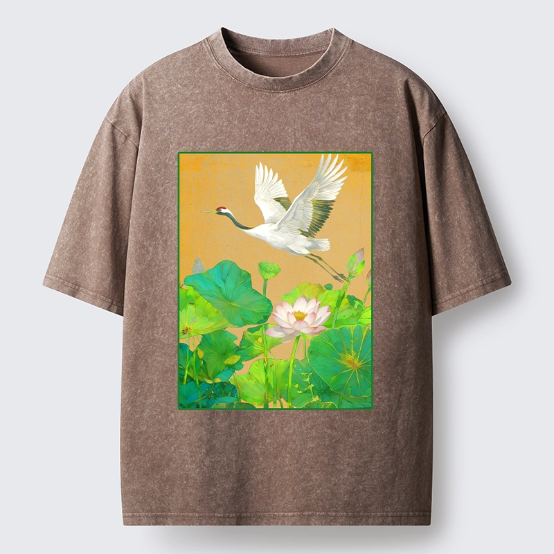 Tokyo-Tiger Crane Flying Over Lotus Art Washed T-Shirt
