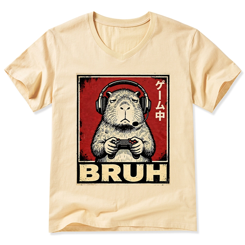 Tokyo-Tiger Funny Capybara Playing Games V-Neck Classic T-Shirt