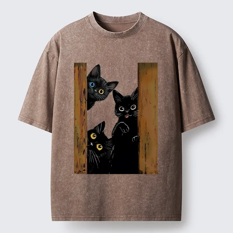Tokyo-Tiger Funny Cats Spying On You Washed T-Shirt