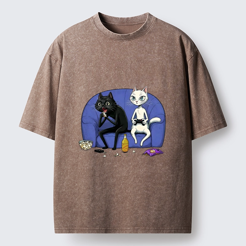 Tokyo-Tiger Two Cats One Couch Endless Fun Washed T-Shirt