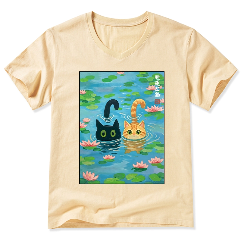 Tokyo-Tiger Cats In The Lotus Pond V-Neck Classic T-Shirt