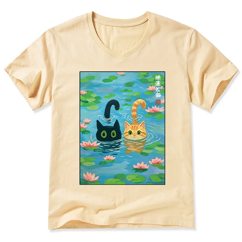Tokyo-Tiger Cats In The Lotus Pond V-Neck Classic T-Shirt