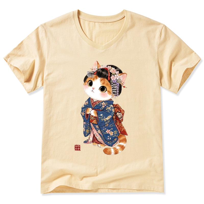 Tokyo-Tiger Cat Dressed As A Geisha Funny V-Neck Classic T-Shirt