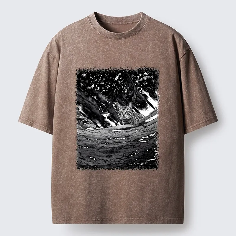 Tokyo-Tiger Vintage Style Tabby Cat Portrait Washed T-Shirt