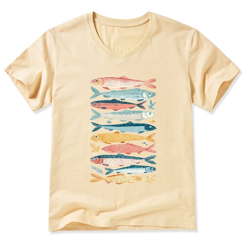 Tokyo-Tiger Beautiful Colorful Fish In The Sea V-Neck Classic T-Shirt