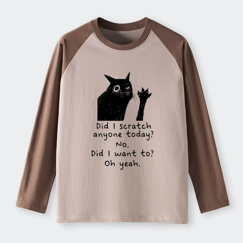 Tokyo-Tiger Black Cat Scratches People Raglan Long Sleeve T-shirt