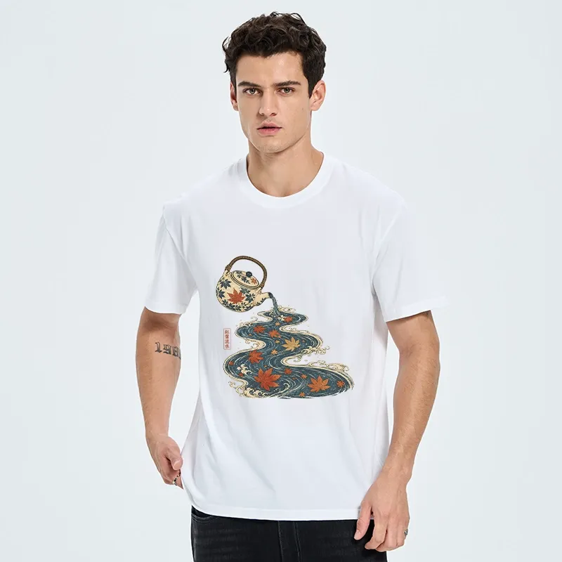 Tokyo-Tiger Maple Tea Pot Flowing River Ukiyo Art Classic T-Shirt