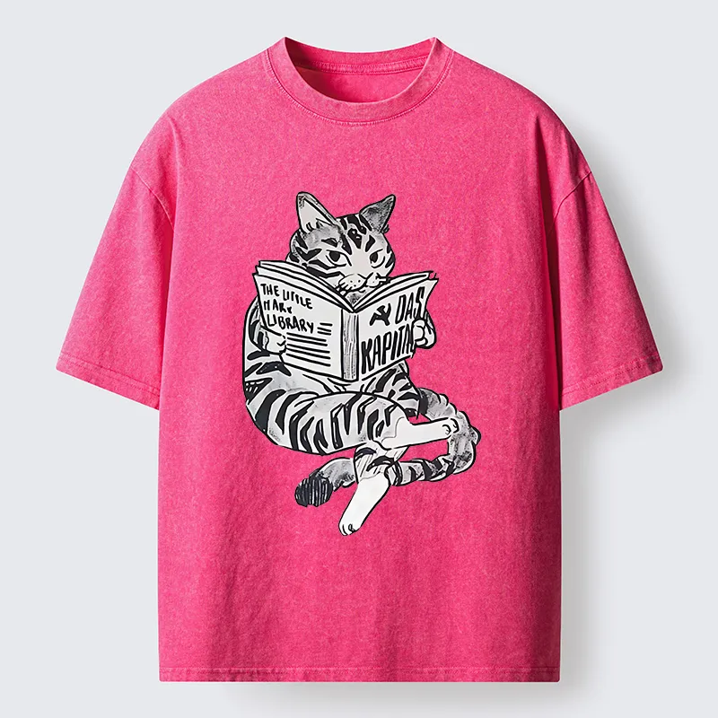 Tokyo-Tiger Cat Reading Books Washed T-Shirt