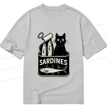 Tokyo-Tiger Cat And Canned Fish Classic T-Shirt