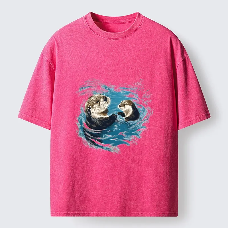 Tokyo-Tiger Meme Cute Otter Pair In Water Washed T-Shirt