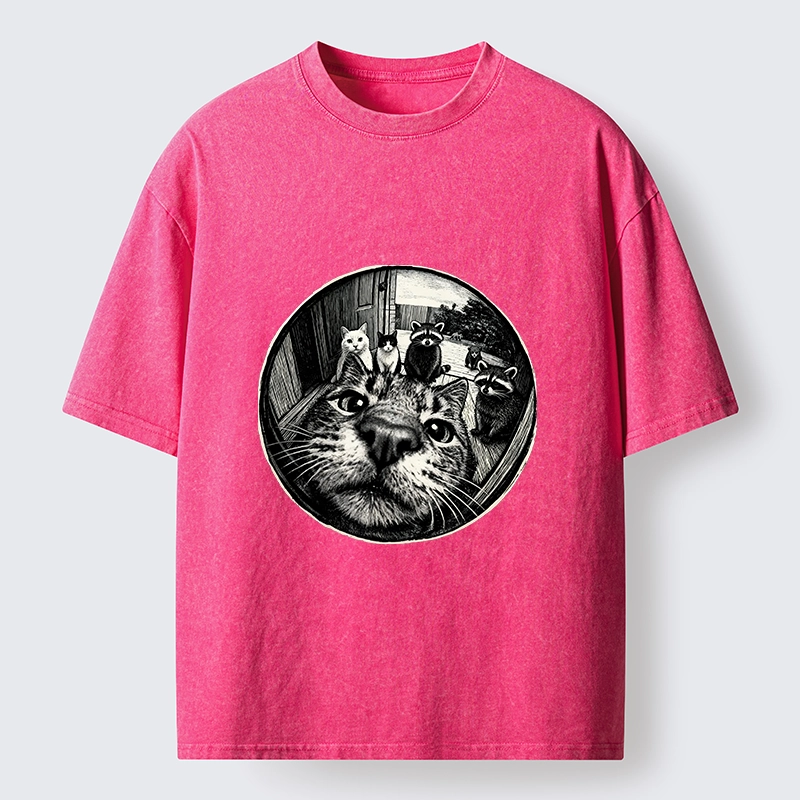 Tokyo-Tiger Cat Takes A Group Photo Washed T-Shirt