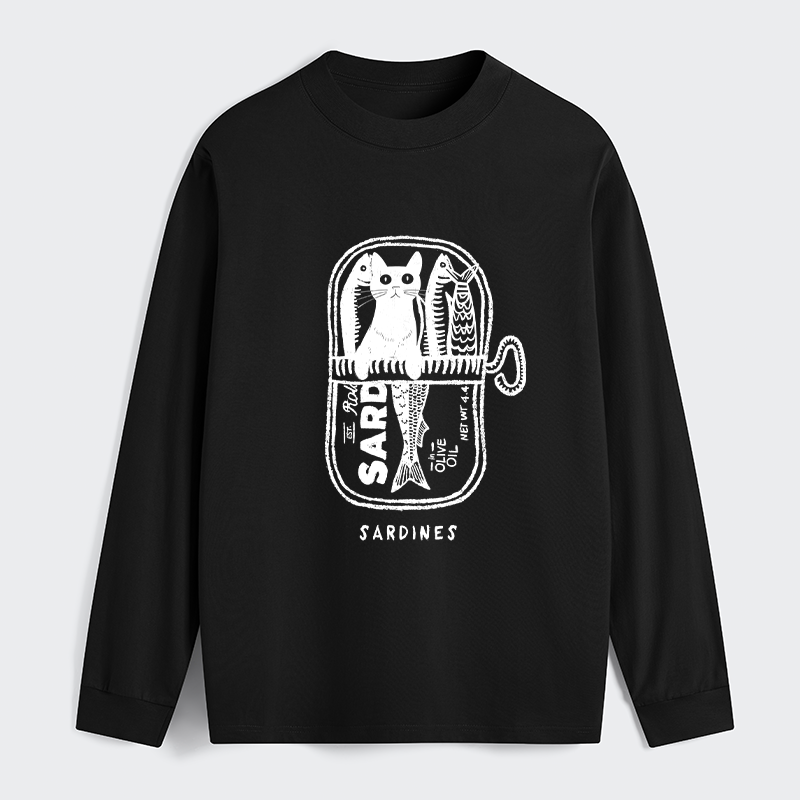 Tokyo-Tiger Cat Hiding In A Sardine Can Classic Long Sleeve T-Shirt