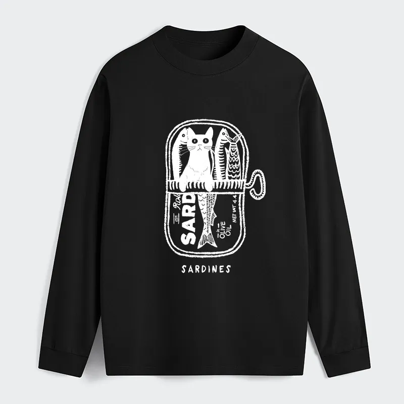 Tokyo-Tiger Cat Hiding In A Sardine Can Classic Long Sleeve T-Shirt