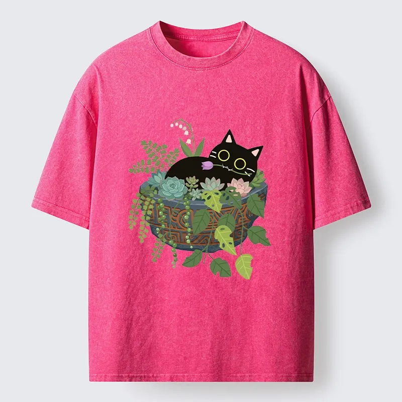 Tokyo-Tiger Cat Relaxing Inside Flower Pot Washed T-Shirt