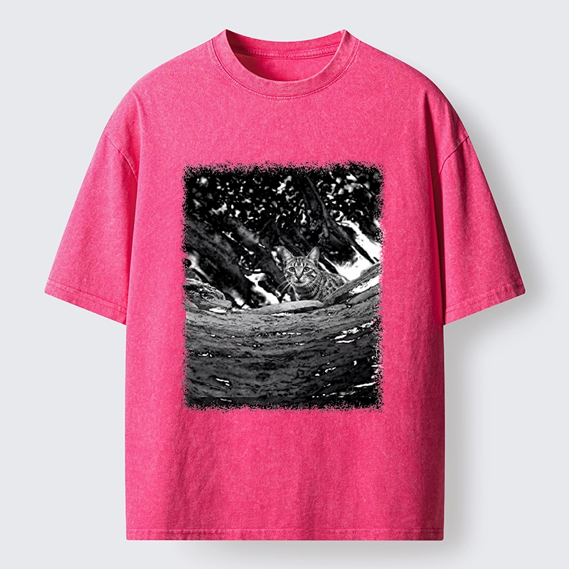 Tokyo-Tiger Vintage Style Tabby Cat Portrait Washed T-Shirt