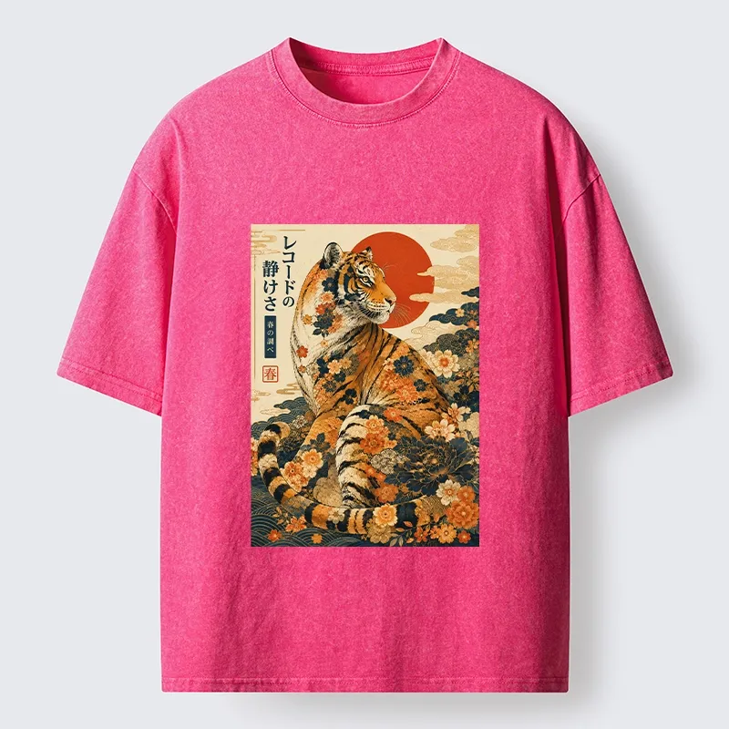 Tokyo-Tiger Vintage Floral Tiger Japanese Spring Art Washed T-Shirt