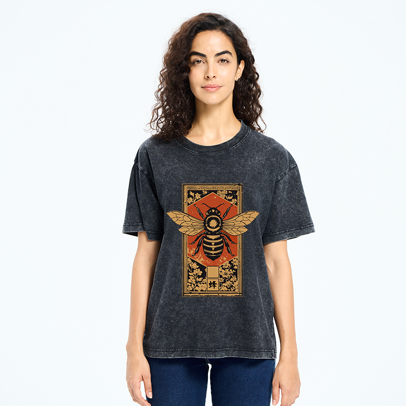 Tokyo-Tiger Tokyo-Tiger Japanese Bee Art Washed T-Shirt Washed T-Shirt