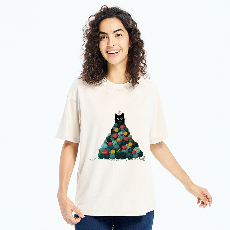 Tokyo-Tiger Yarn Christmas Tree Cat Washed T-Shirt