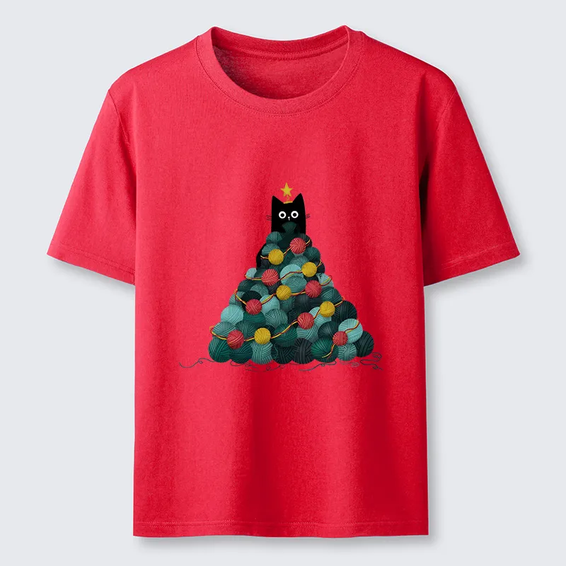 Tokyo-Tiger Yarn Christmas Tree Cat Classic T-Shirt