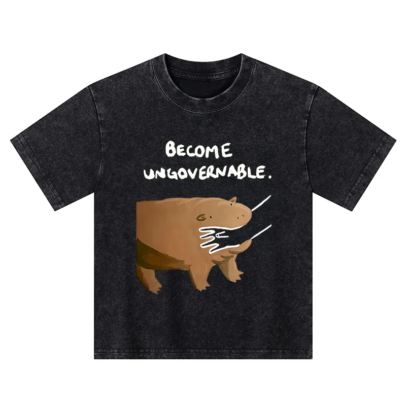 Tokyo-Tiger Moo Deng Bites Someone's Arm Kids Washed T-Shirt