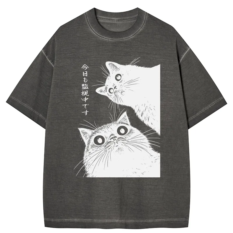 Tokyo-Tiger The Cat Is Watching Today Gradient Washed T-Shirt