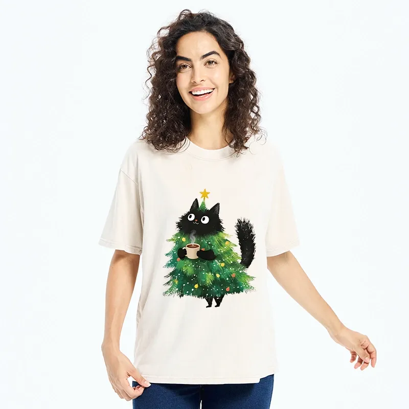 Tokyo‑Tiger Coffee Christmas Cat Washed T‑Shirt