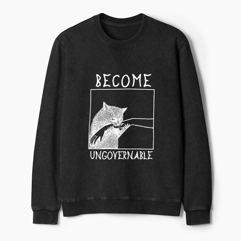 Tokyo-Tiger Cat Biting Arm Washed Terry Sweatshirt