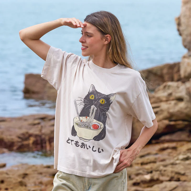 Tokyo-Tiger Cats Eat Ramen Noodles Washed T-Shirt