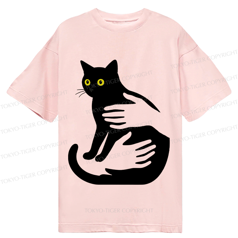 Tokyo-Tiger Hug A Black Cat Classic T-Shirt