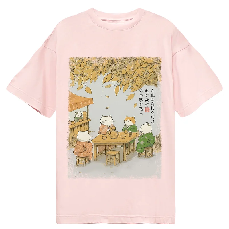 Tokyo-Tiger Cats Drinking Tea Under The Tree Classic T-Shirt