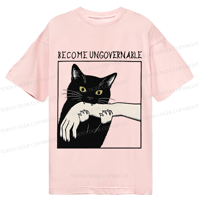 Tokyo-Tiger Black Cat Biting Classic T-Shirt