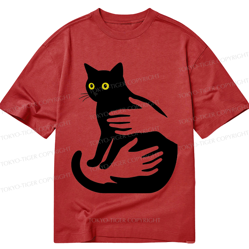 Tokyo-Tiger Hug A Black Cat Classic T-Shirt