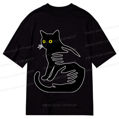 Tokyo-Tiger Hug A Black Cat Classic T-Shirt