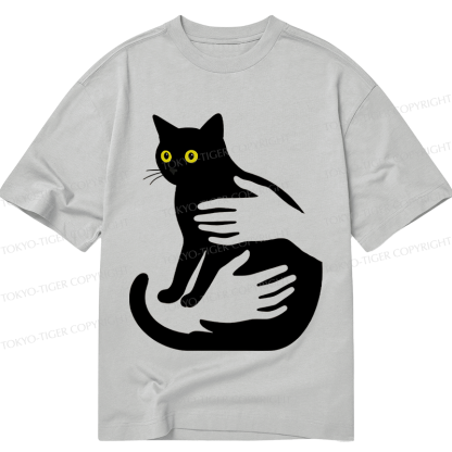 Tokyo-Tiger Hug A Black Cat Classic T-Shirt