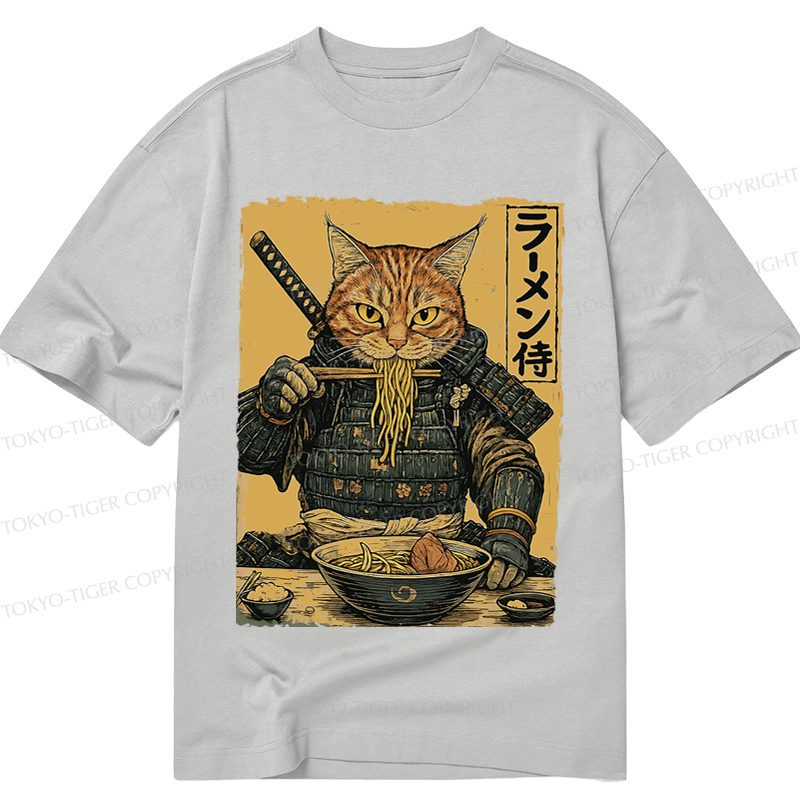 Tokyo-Tiger Cat General Eating Ramen Classic T-Shirt