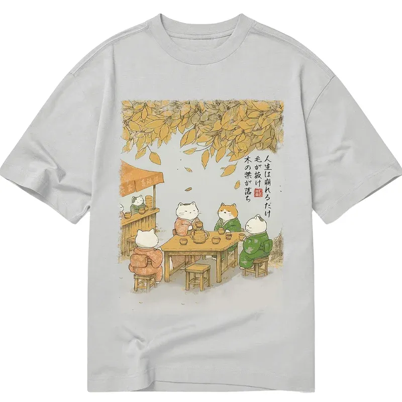 Tokyo-Tiger Cats Drinking Tea Under The Tree Classic T-Shirt