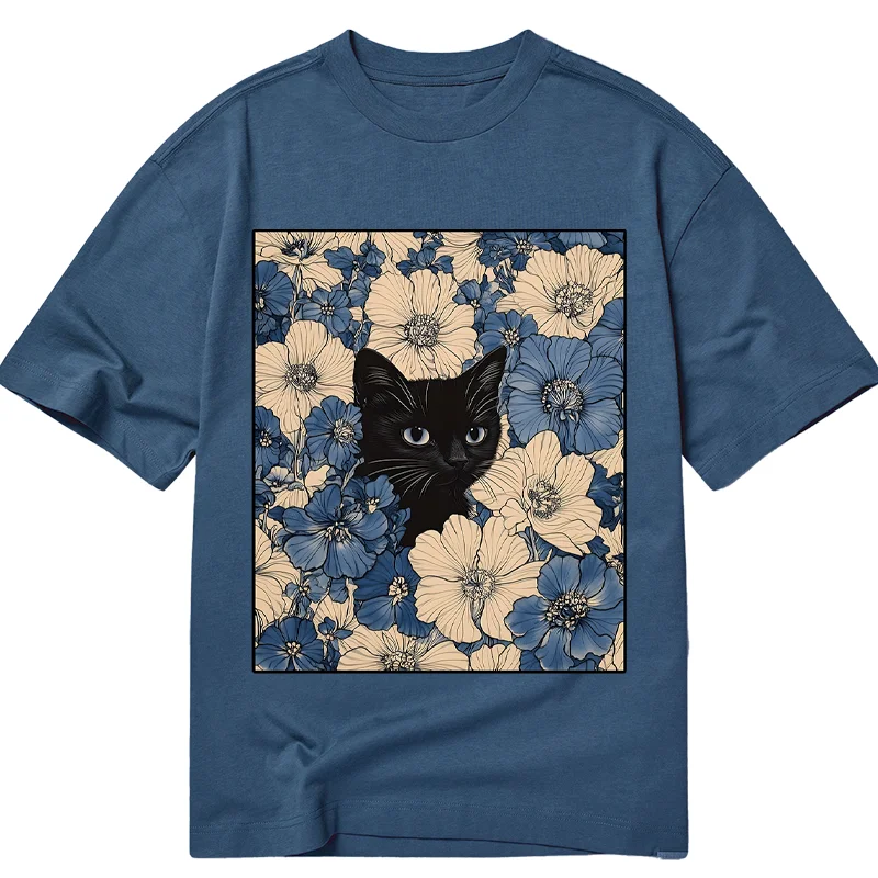 Tokyo-Tiger Cat In The Flowers Classic T-Shirt