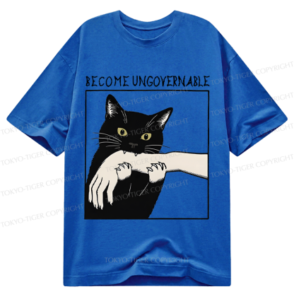 Tokyo-Tiger Black Cat Biting Classic T-Shirt