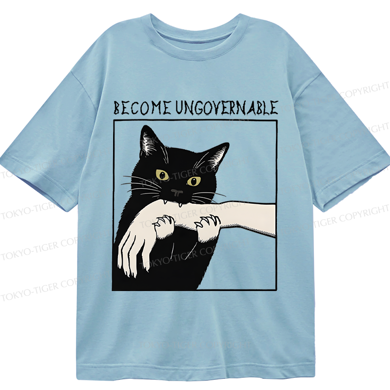 Tokyo-Tiger Black Cat Biting Classic T-Shirt