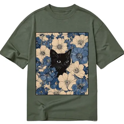 Tokyo-Tiger Cat In The Flowers Classic T-Shirt