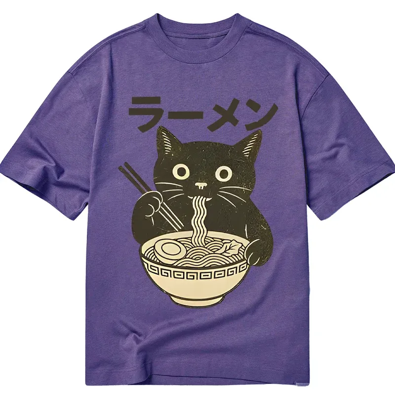 Tokyo-Tiger Simple Black Cat Eating Ramen Classic T-Shirt