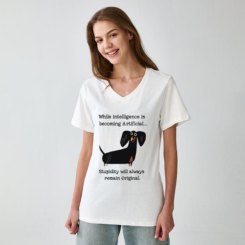 Tokyo-Tiger Dachshund Real Humor Funny Meme V-Neck Classic T-Shirt