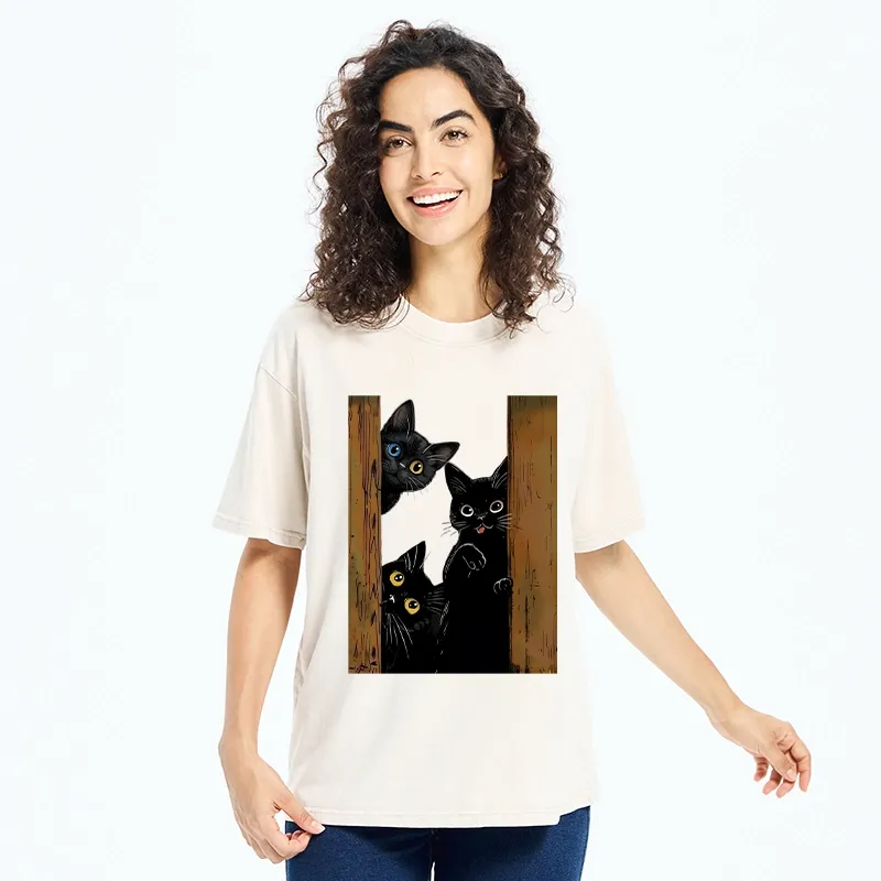 Tokyo-Tiger Funny Cats Spying On You Washed T-Shirt