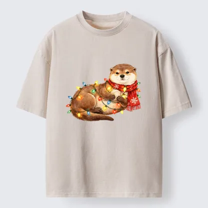 Tokyo-Tiger Cozy Otter With Christmas Lights Washed T-Shirt
