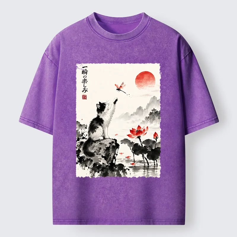Tokyo-Tiger Cat Chases Dragonfly Washed T-Shirt
