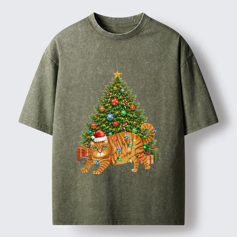 Tokyo‑Tiger Christmas Cat Chaos Washed T‑Shirt