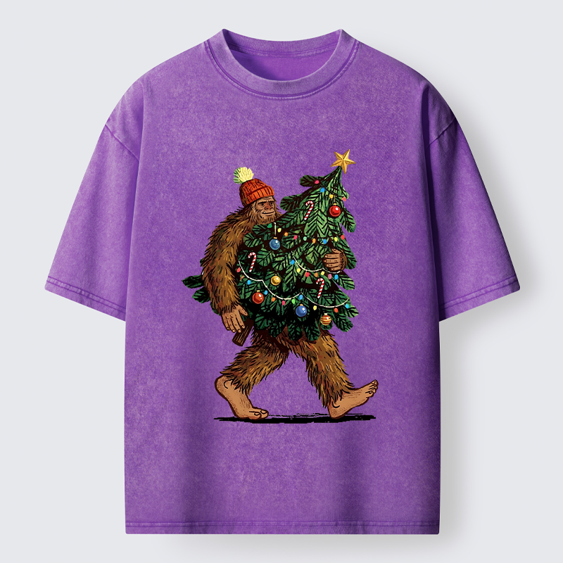 Tokyo-Tiger Monster Carrying Christmas Tree Washed T-Shirt