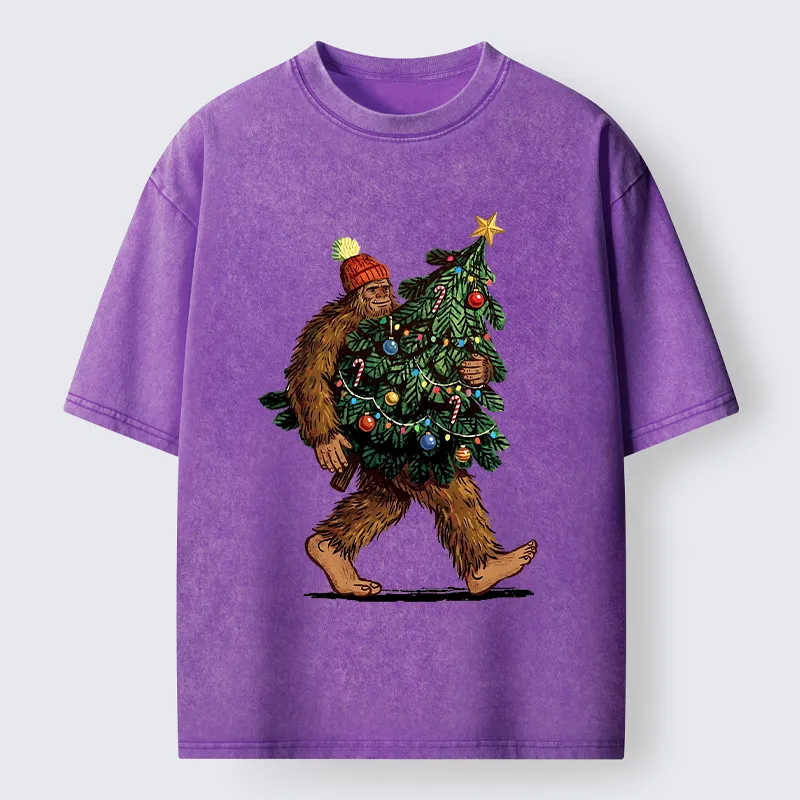 Tokyo-Tiger Monster Carrying Christmas Tree Washed T-Shirt